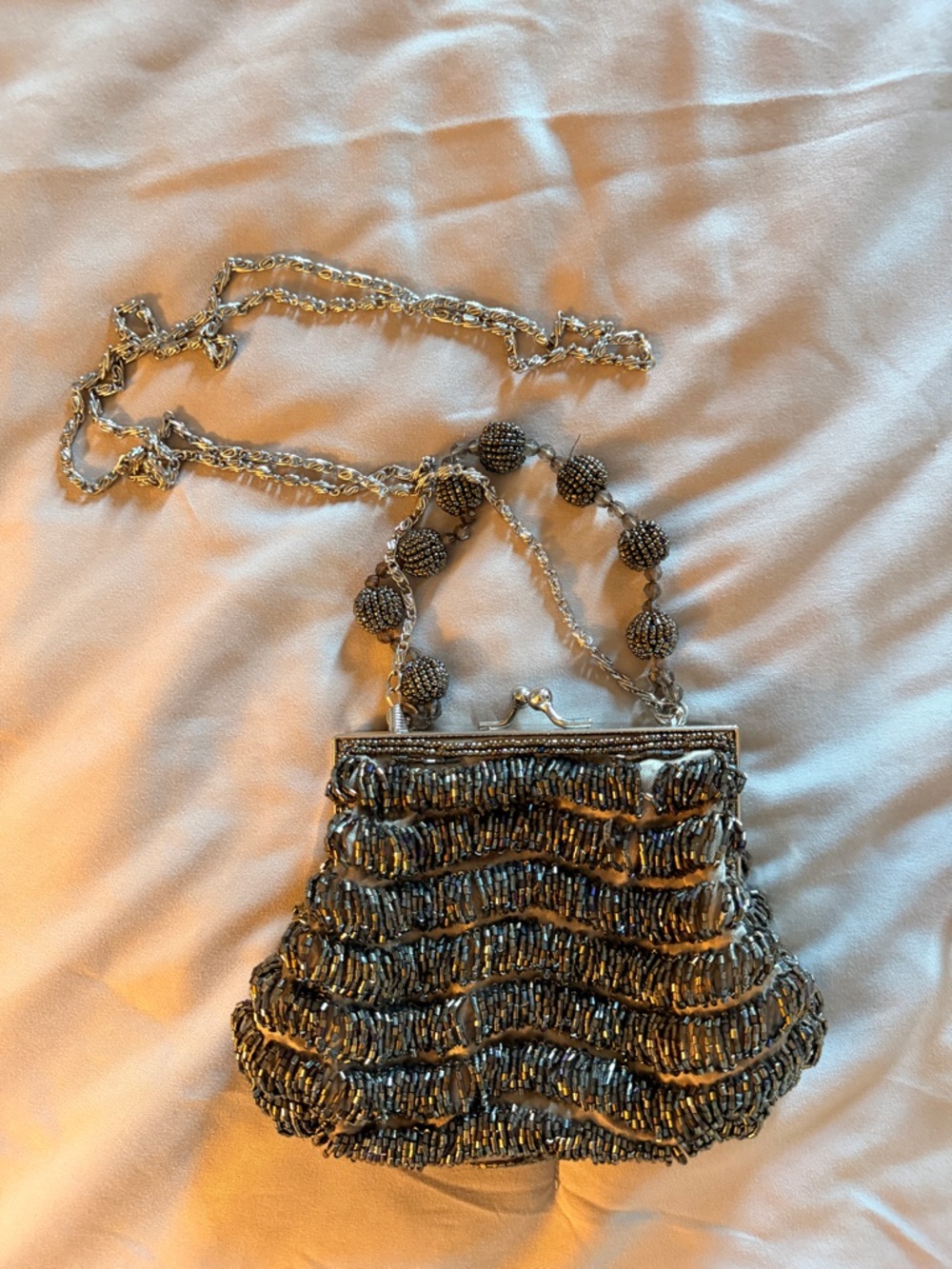 Source Unknown Silver Beaded Evening Clutch with Chain